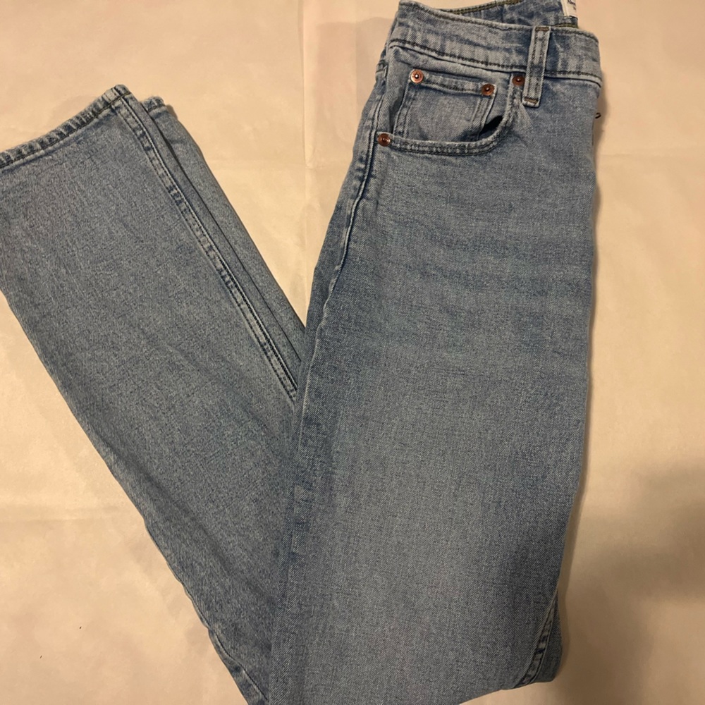 Abercrombie & Fitch Straight Leg Jeans